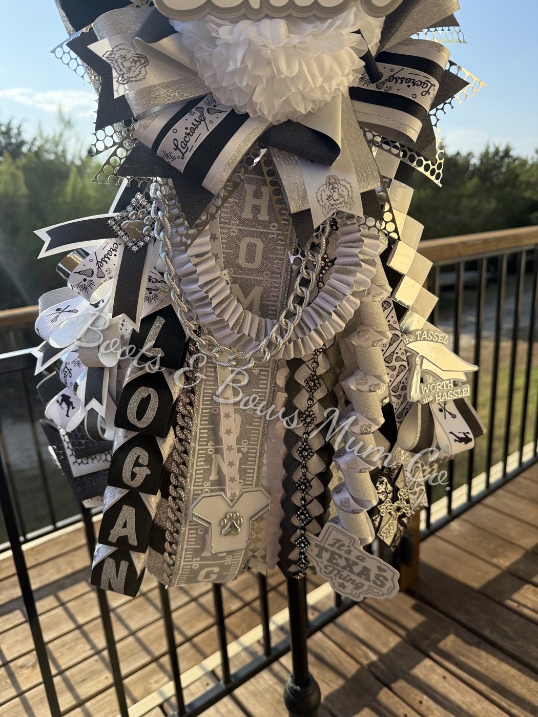 Senior lacrosse garter full view